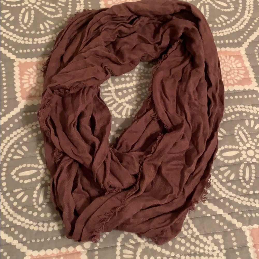 Infinity scarf